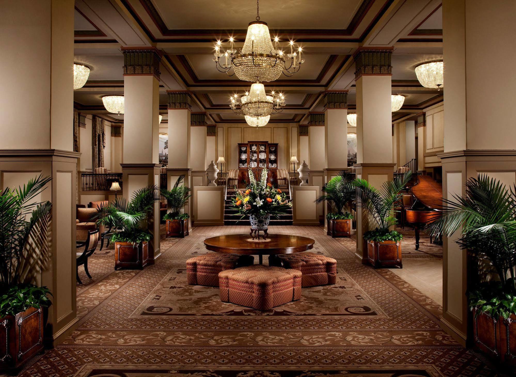 Francis Marion Hotel Charleston Interno foto